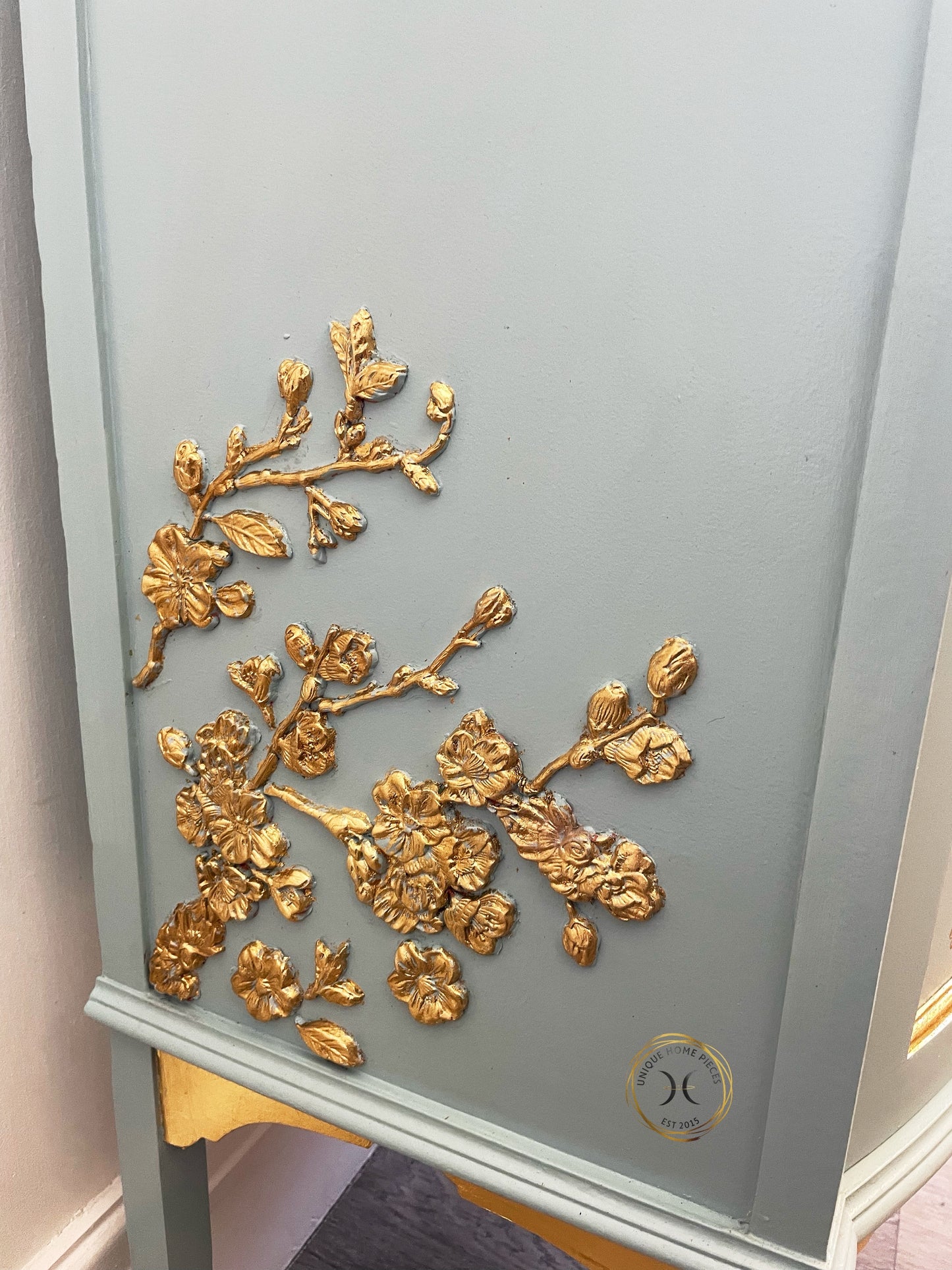 Antique Edwardian Light Blue And Gold Display Cabinet
