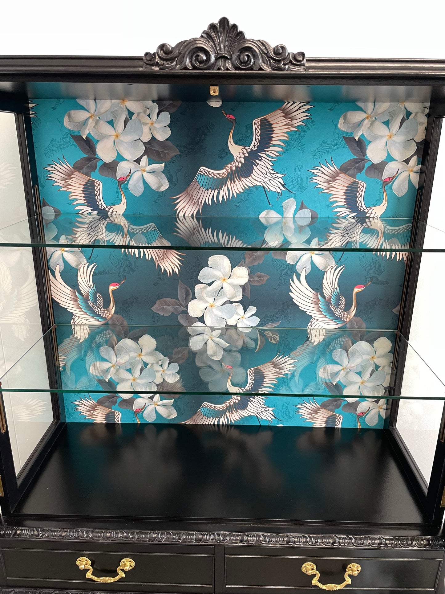 Black Bespoke Bevelled Glass Door Display Cabinet, Queen Anne Legs,Turquoise Crane Bird Design