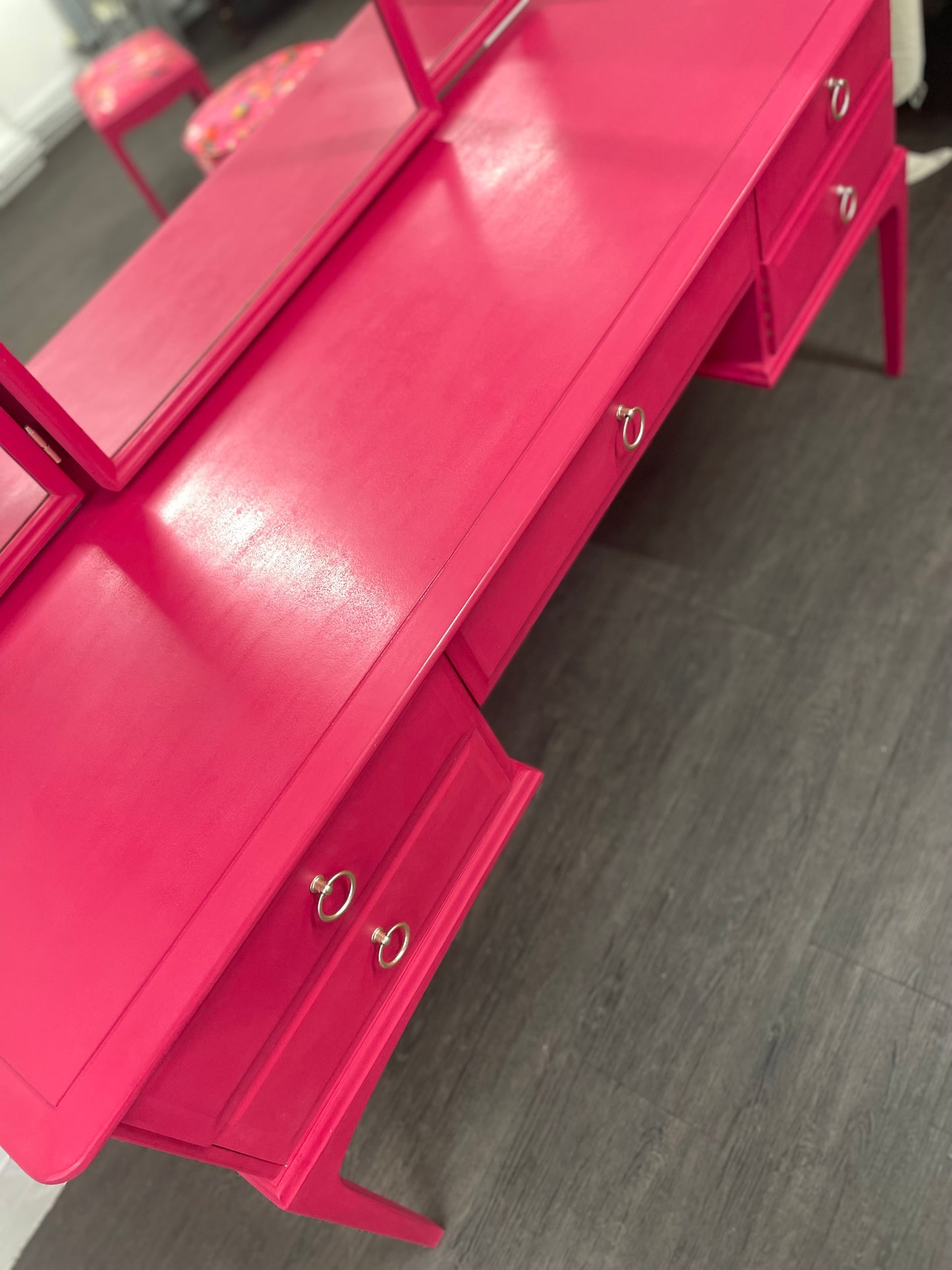 Stag Hot Pink 5 Drawer Mirrored Dressing Table With Stool