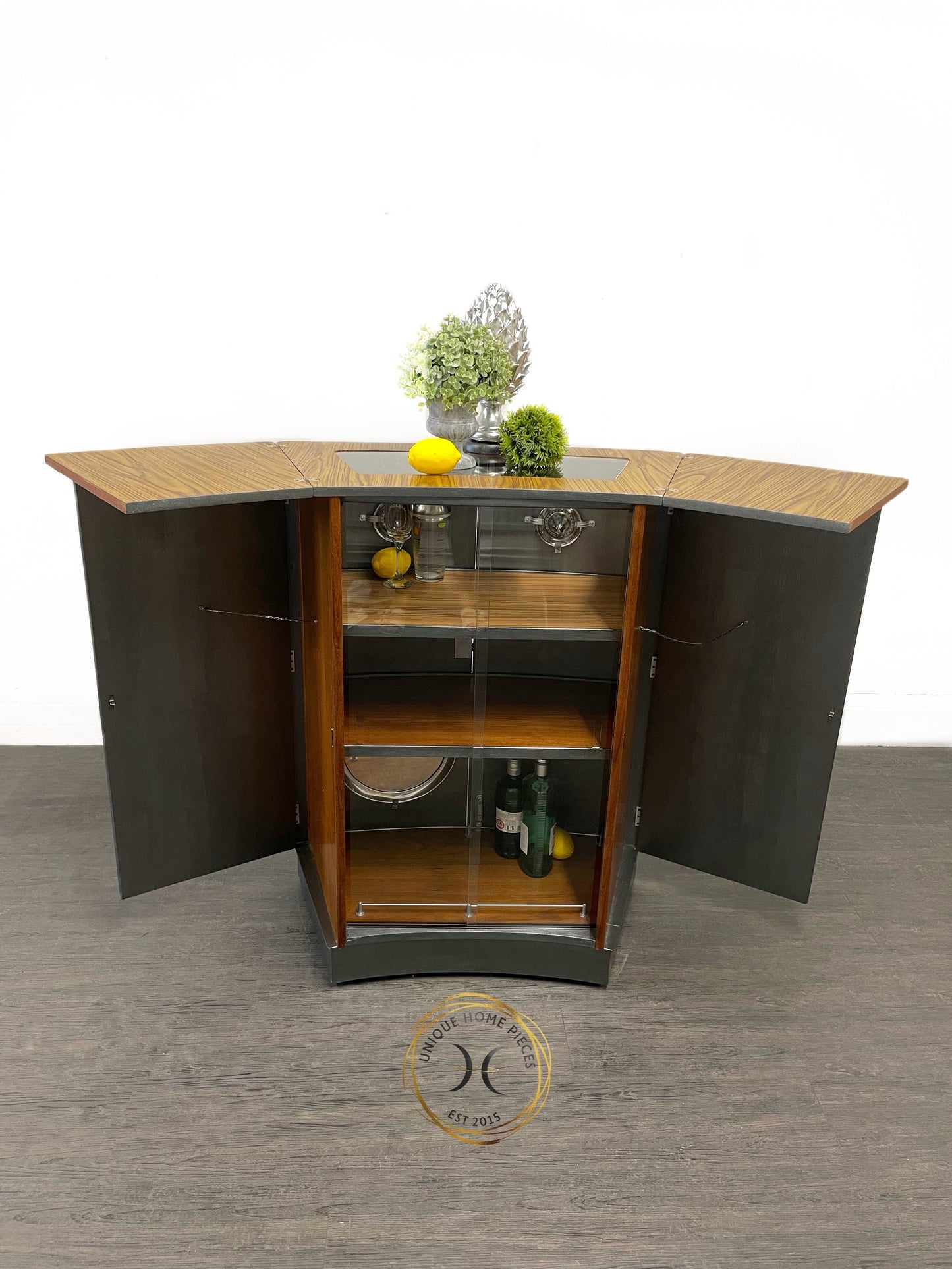 Turnidge Of London MCM Grey/Silver metamorphosis Cocktail Cabinet/Bar