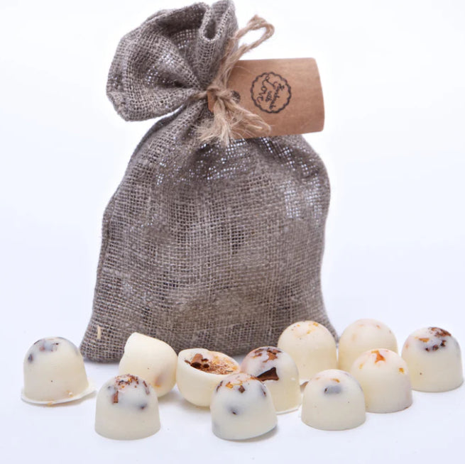 10 Scented Soy Wax Melts In Linen Bag