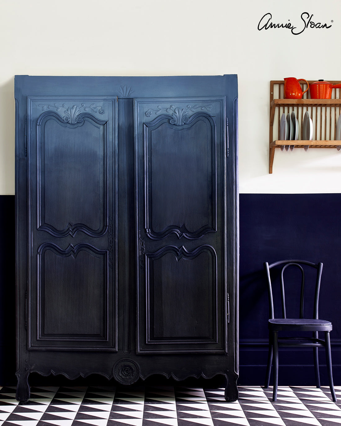 Oxford Navy Annie Sloan Chalk Paint™