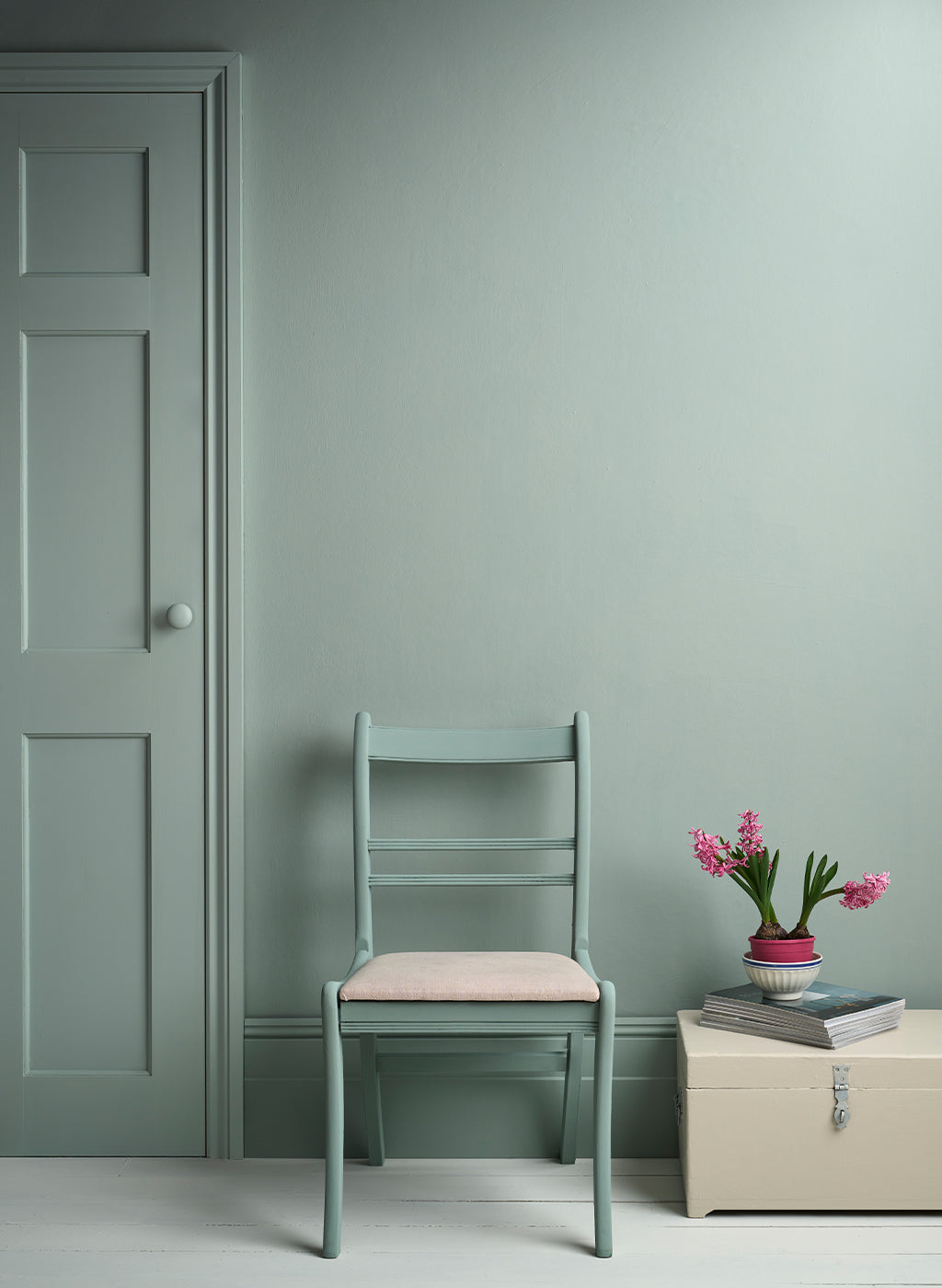 Pemberley Blue Annie Sloan Satin Paint 750ml