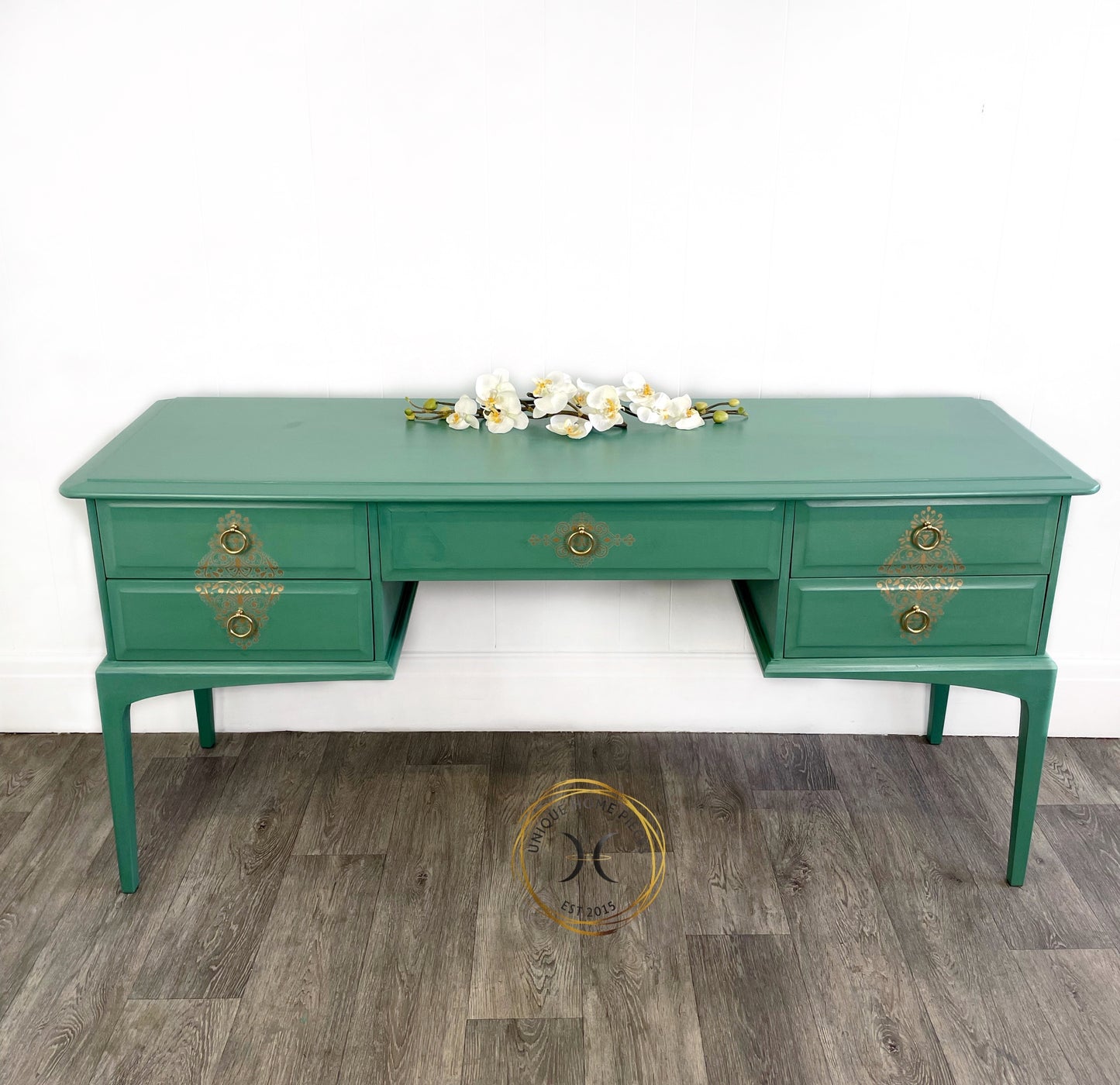 Stag Minstrel Green 5 Drawer Dressing Table/Desk
