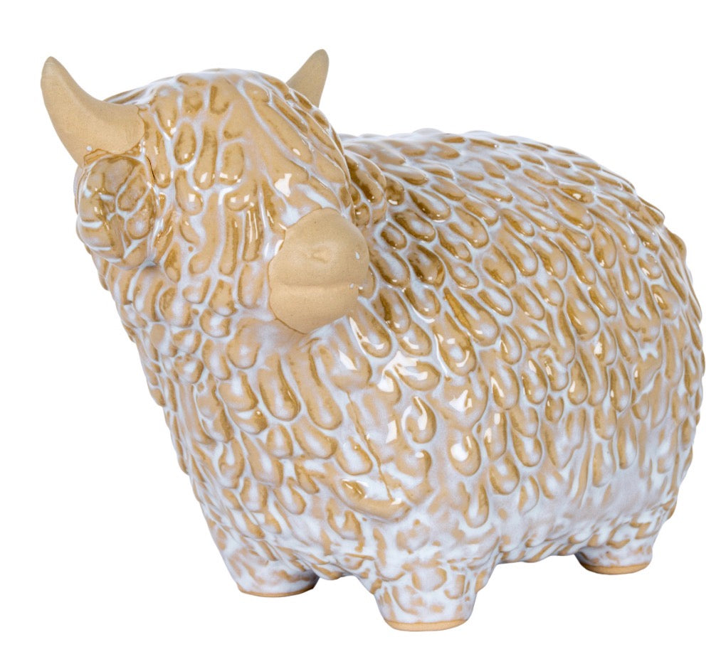 Large Alora Highland Cow - Unique Home Pieces