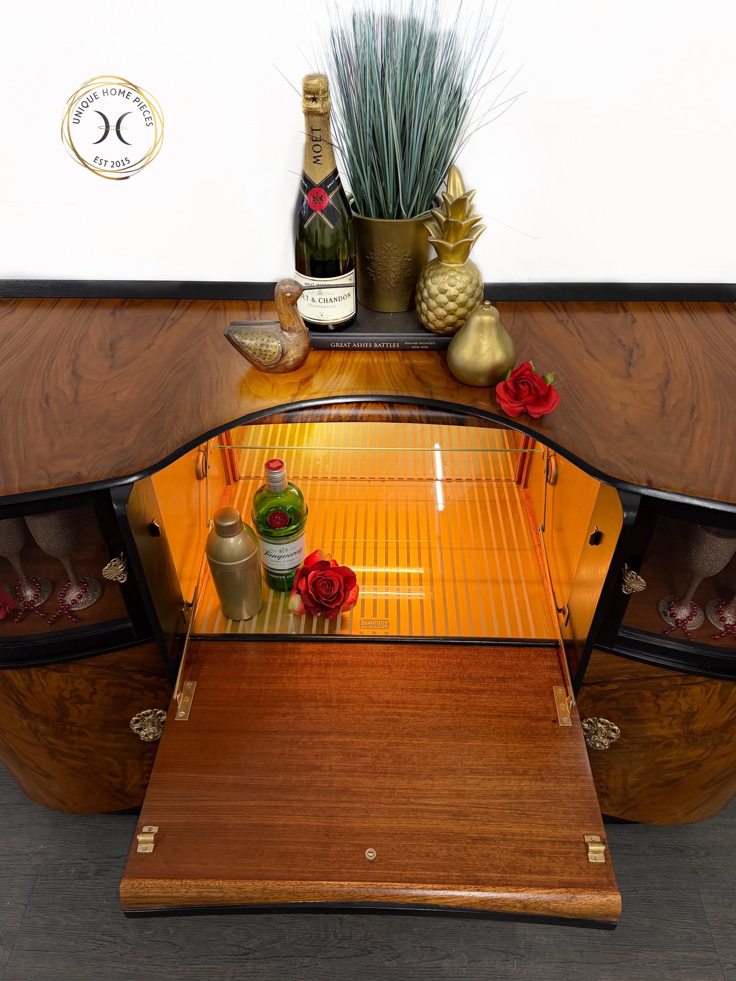 Black Beautility Cocktail Cabinet/Bar/Drinks Cabinet - Unique Home Pieces