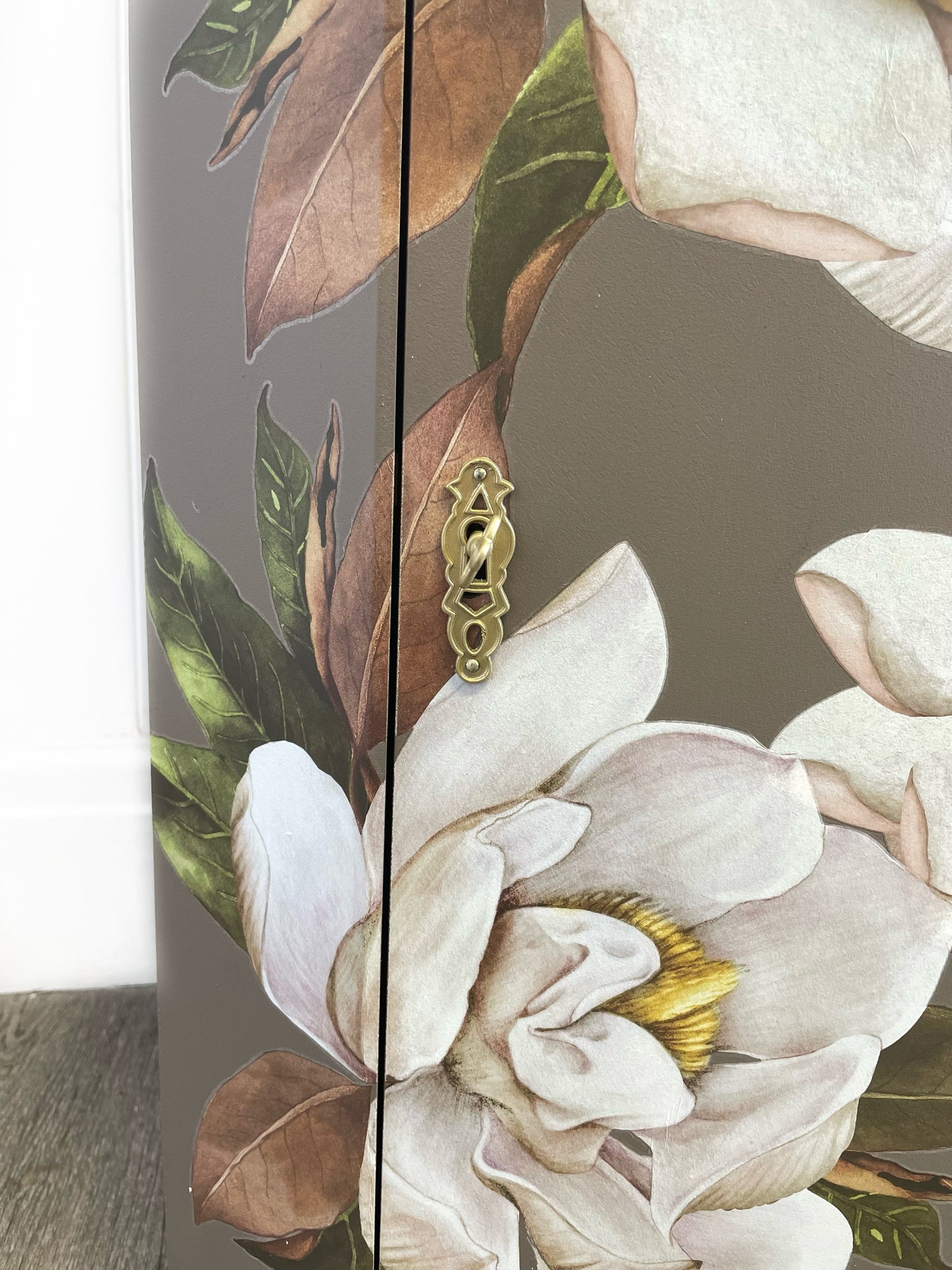 Beige Brown Glazed Corner Cabinet With Magnolia Grandiflora Transfer