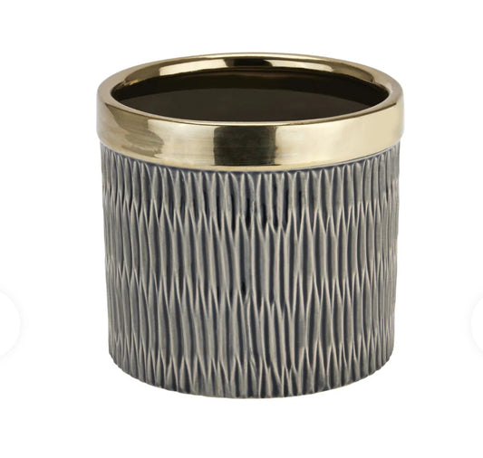 Servile Collection Intaglio Planter