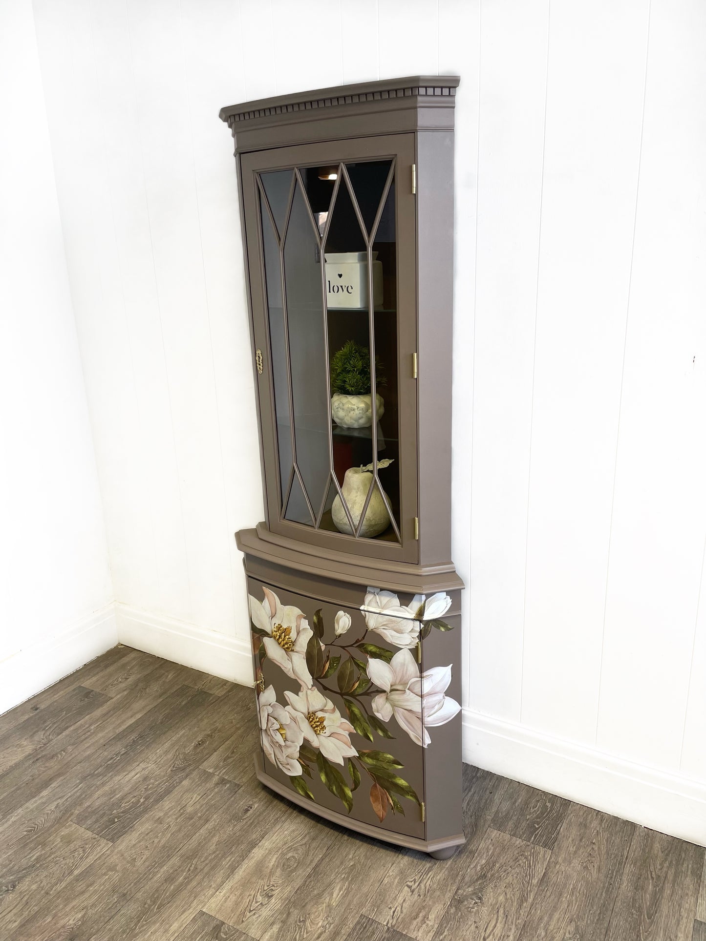 Beige Brown Glazed Corner Cabinet With Magnolia Grandiflora Transfer