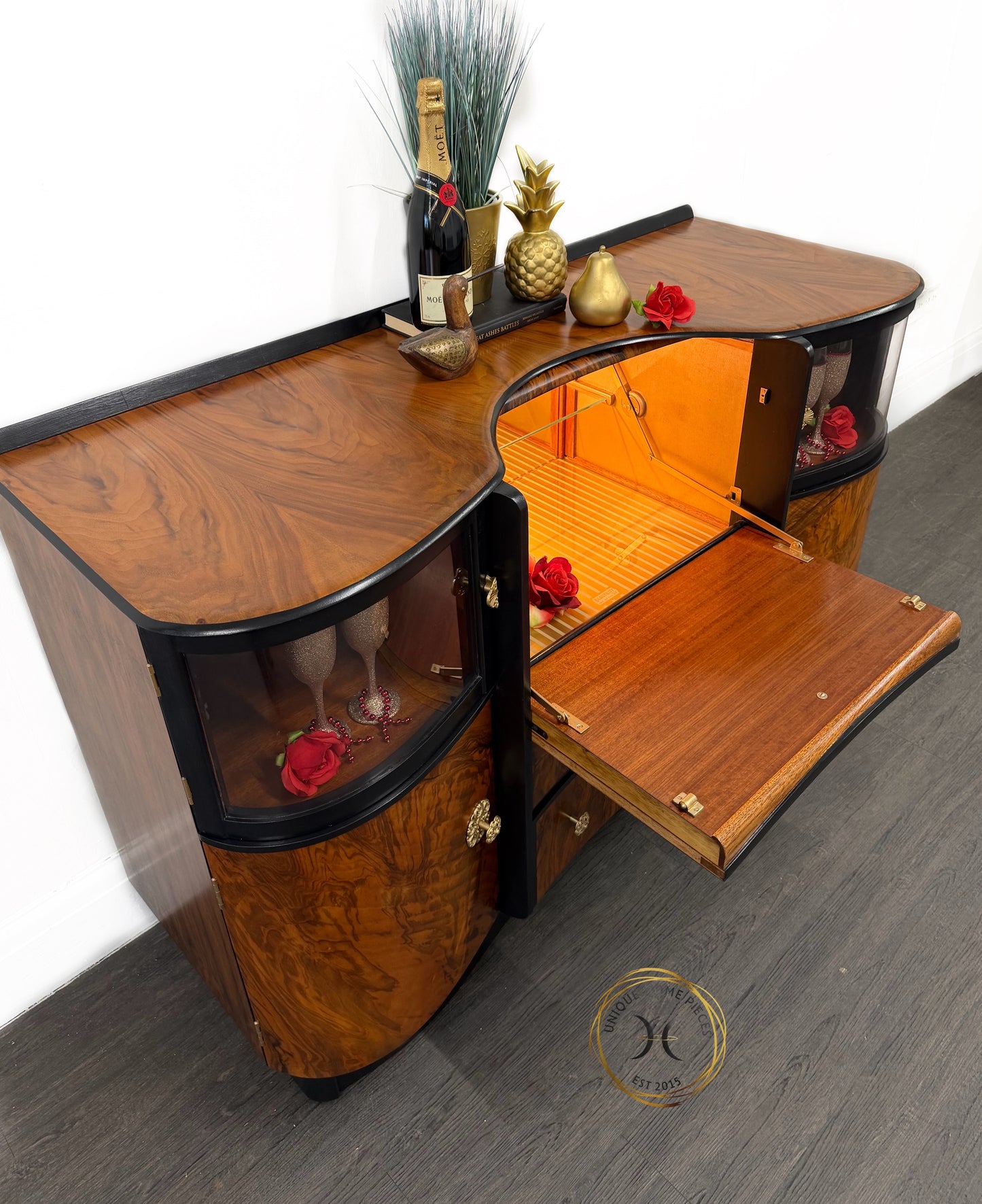 Black Beautility Cocktail Cabinet/Bar/Drinks Cabinet - Unique Home Pieces