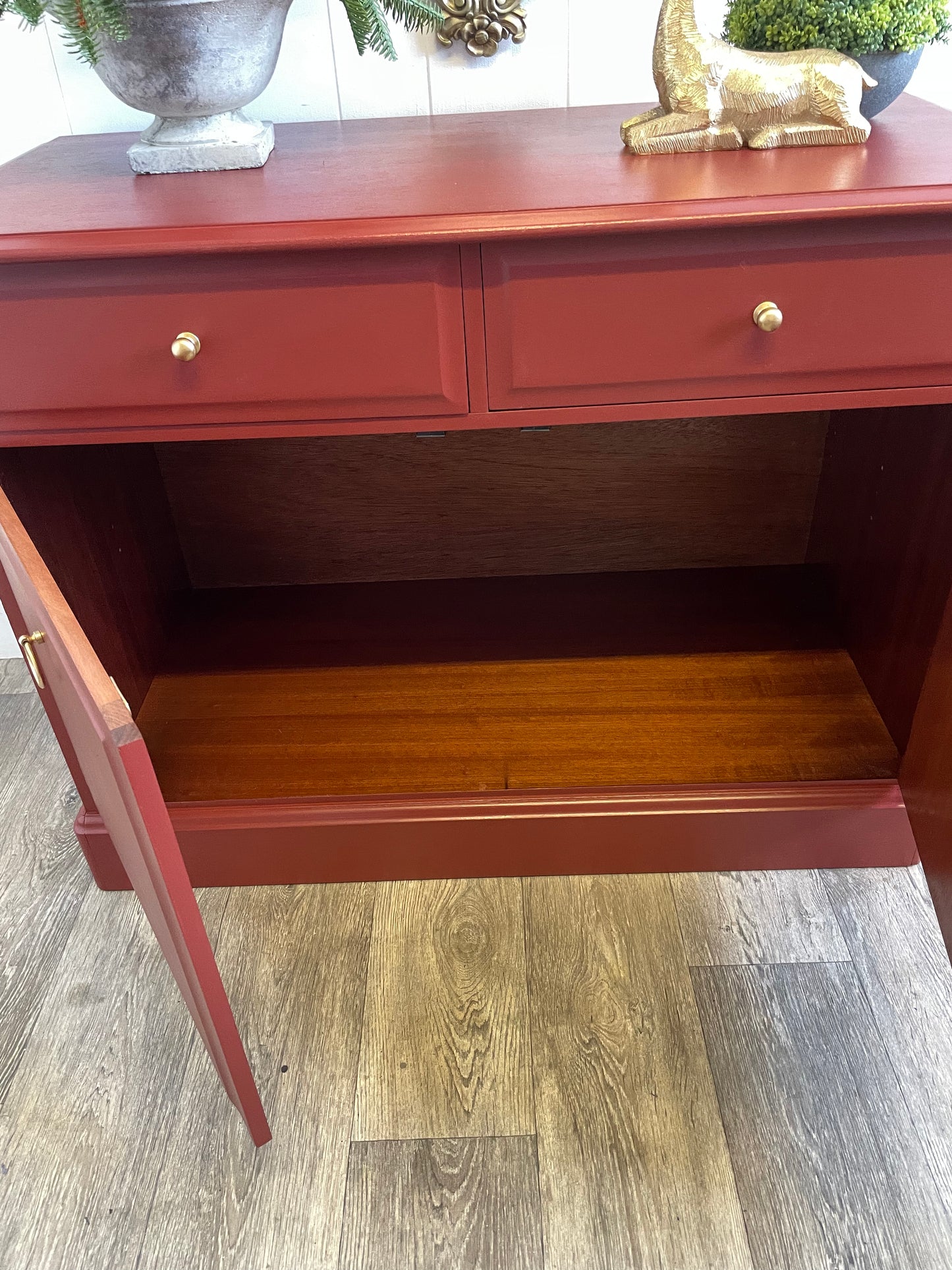 Stag Minstrel Red 2 Door 2 Drawer Sideboard/Cupboard