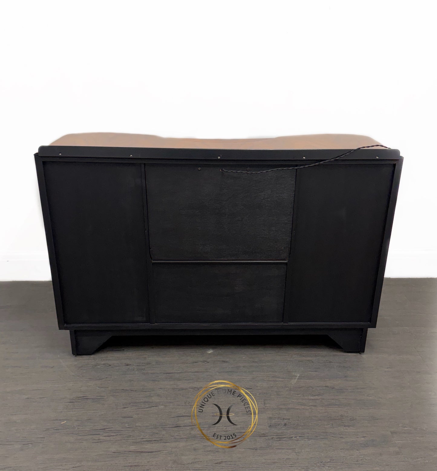 Black Beautility Cocktail Cabinet/Bar/Drinks Cabinet - Unique Home Pieces