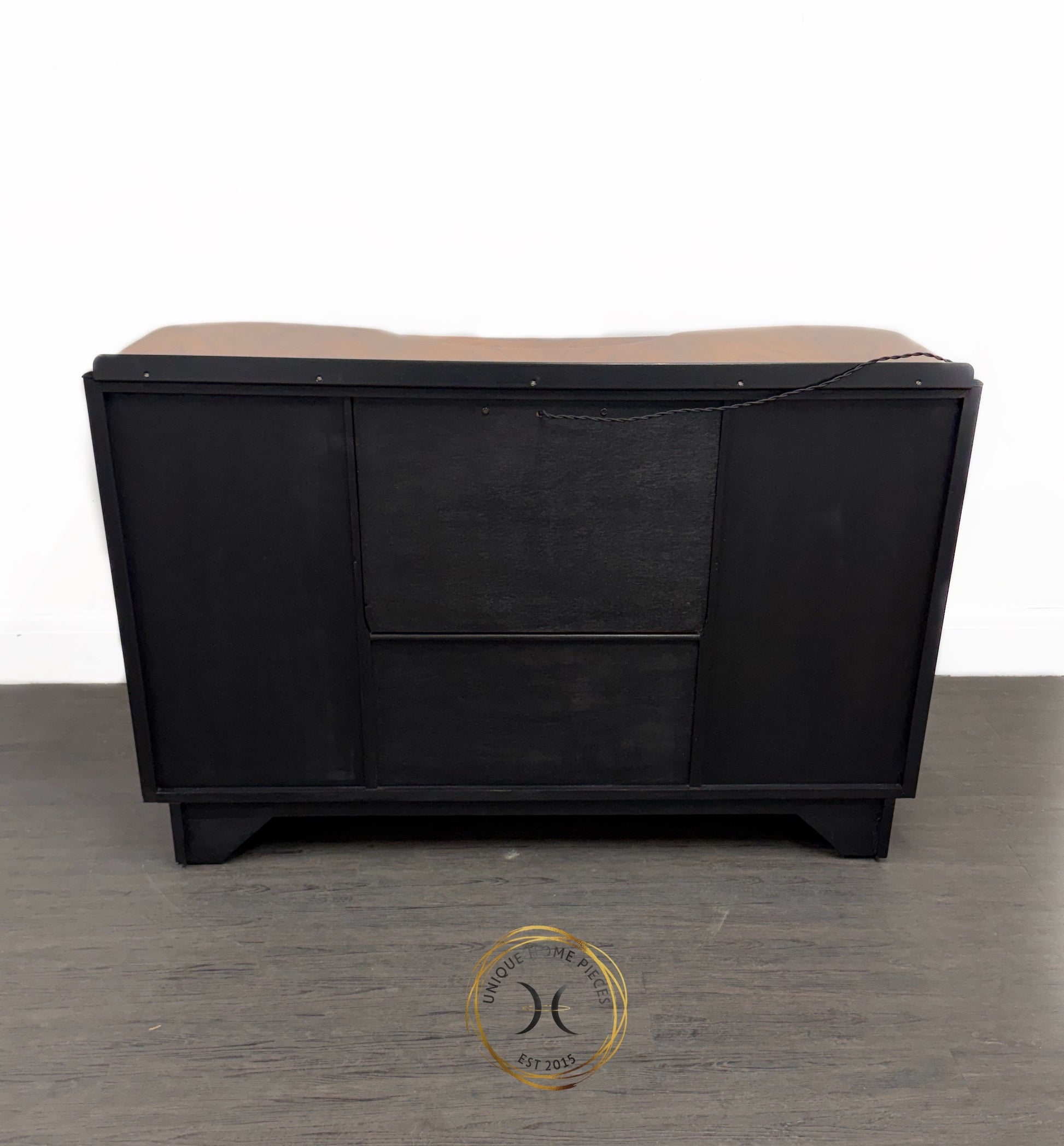 Black Beautility Cocktail Cabinet/Bar/Drinks Cabinet - Unique Home Pieces