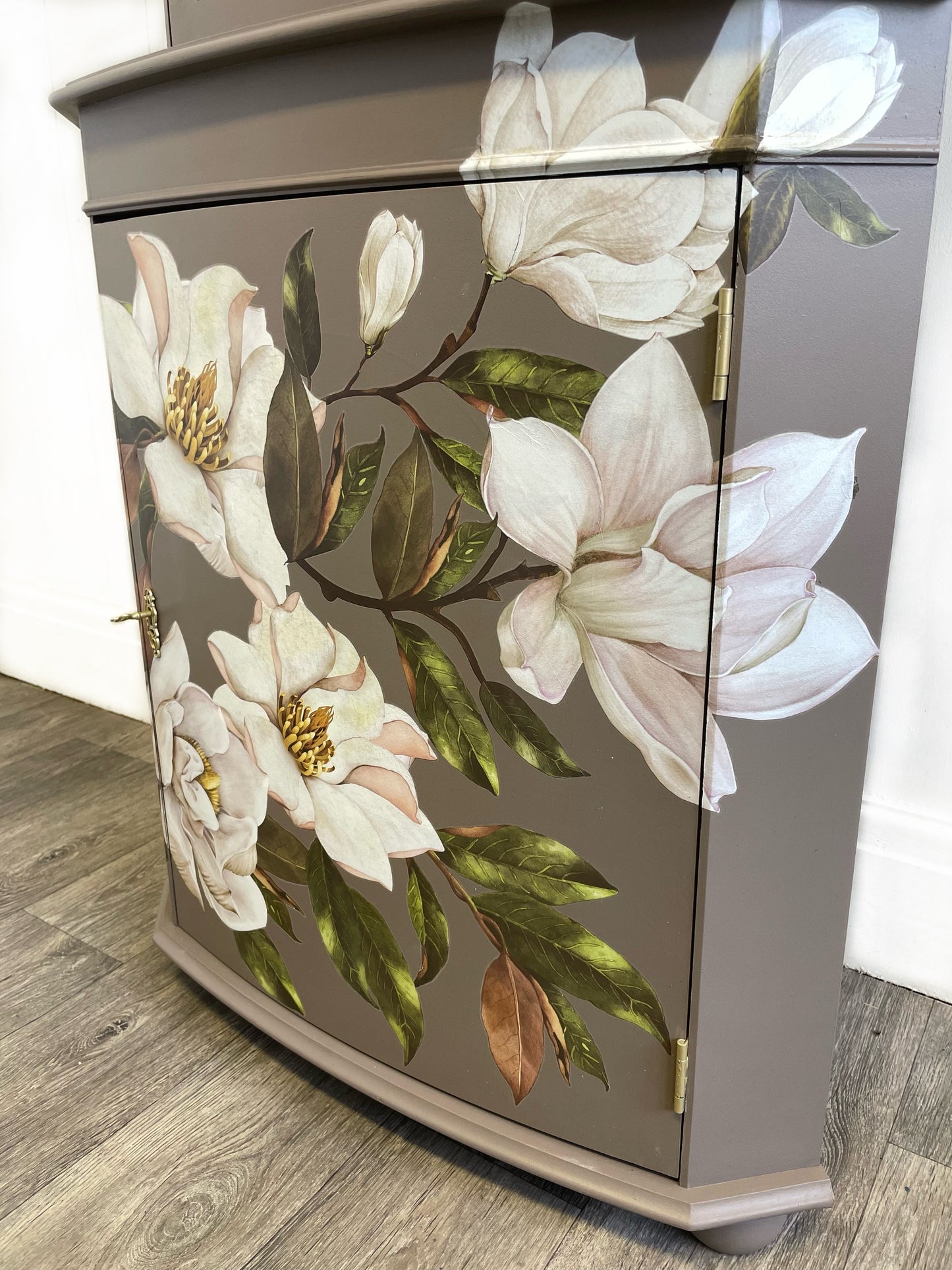 Beige Brown Glazed Corner Cabinet With Magnolia Grandiflora Transfer