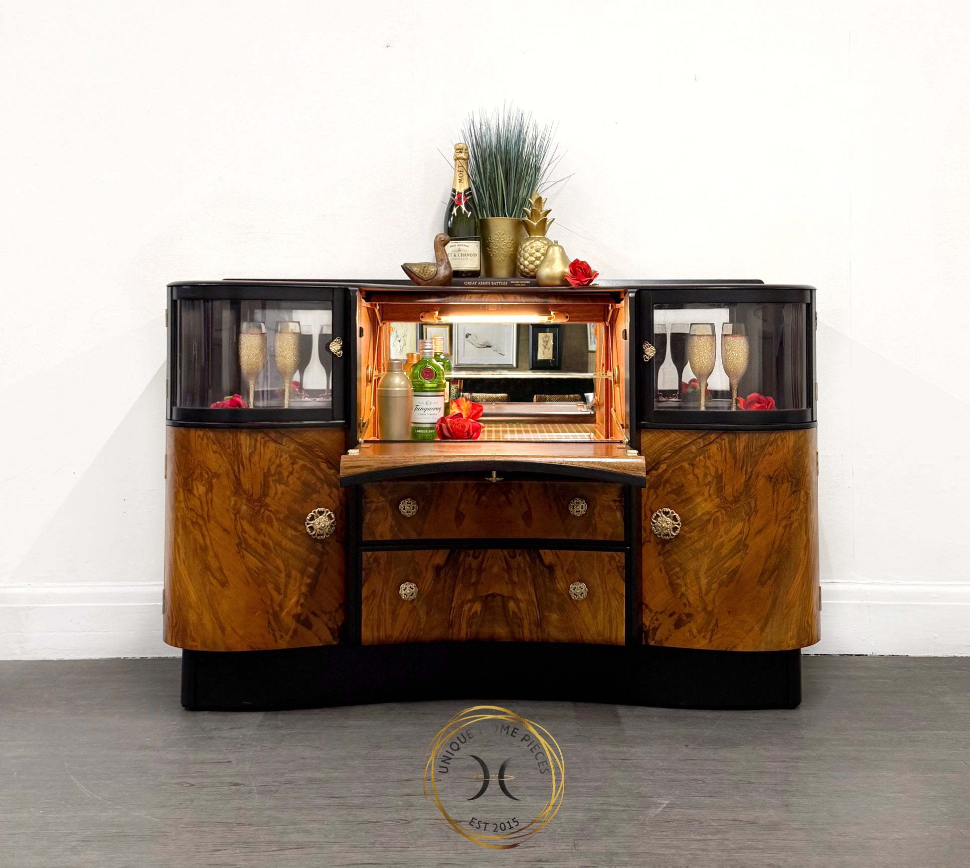 Black Beautility Cocktail Cabinet/Bar/Drinks Cabinet - Unique Home Pieces