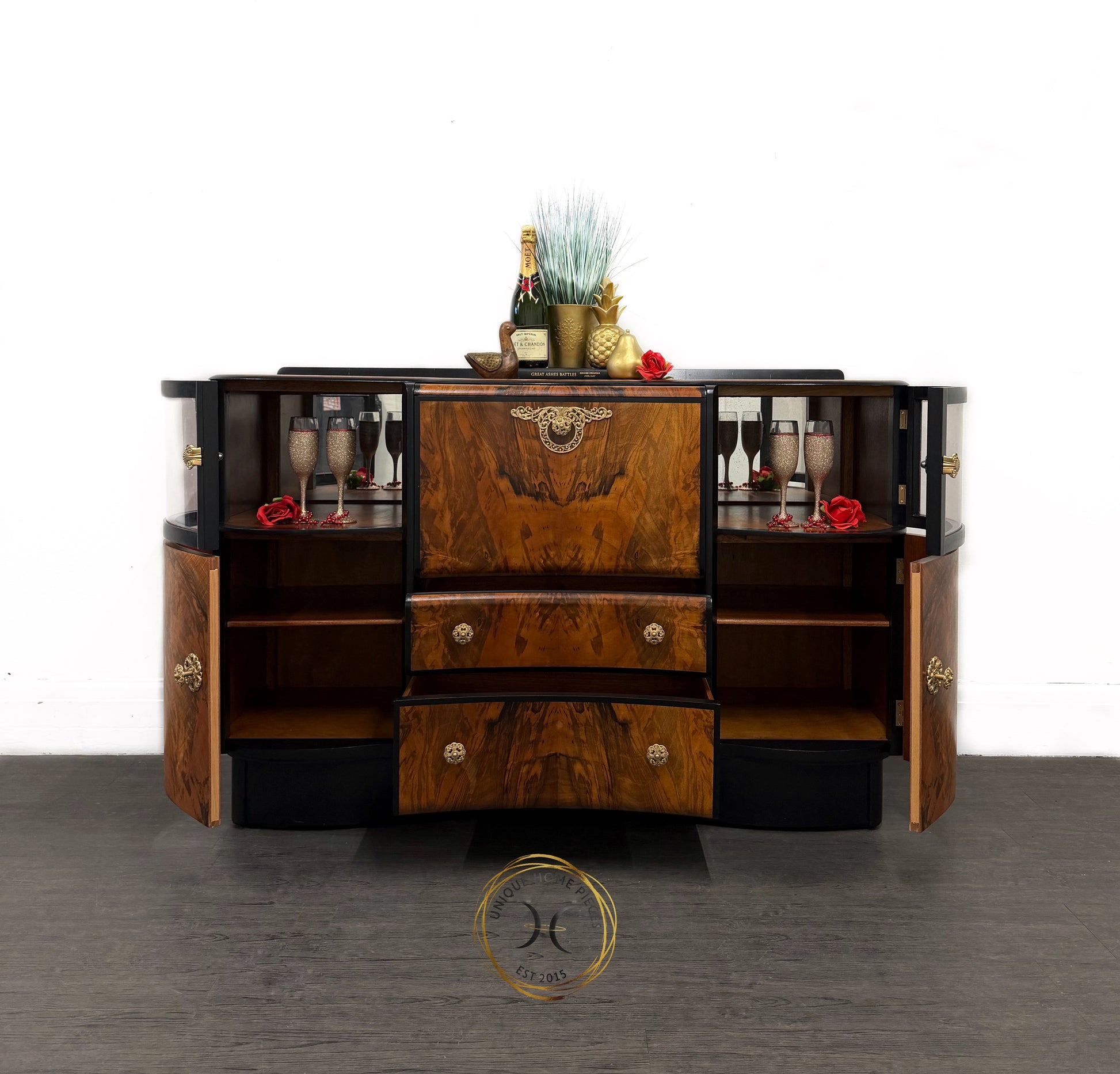 Black Beautility Cocktail Cabinet/Bar/Drinks Cabinet - Unique Home Pieces