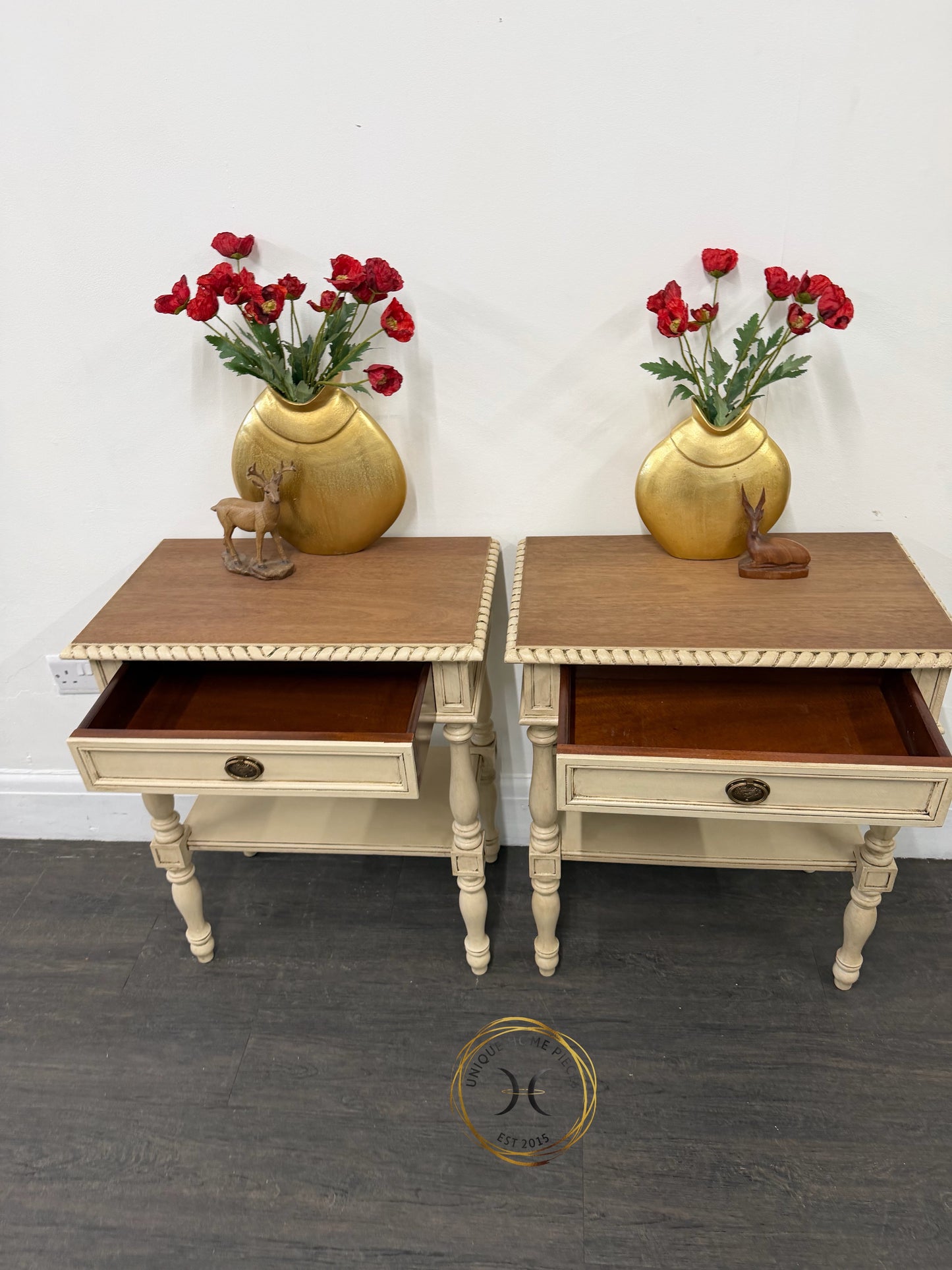 Set Of Two Cream Olde Worlde Style Nightstands/Side Tables
