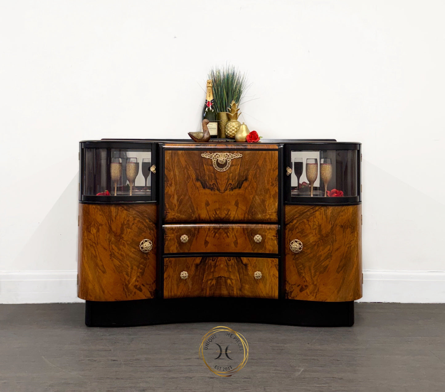 Black Beautility Cocktail Cabinet/Bar/Drinks Cabinet - Unique Home Pieces