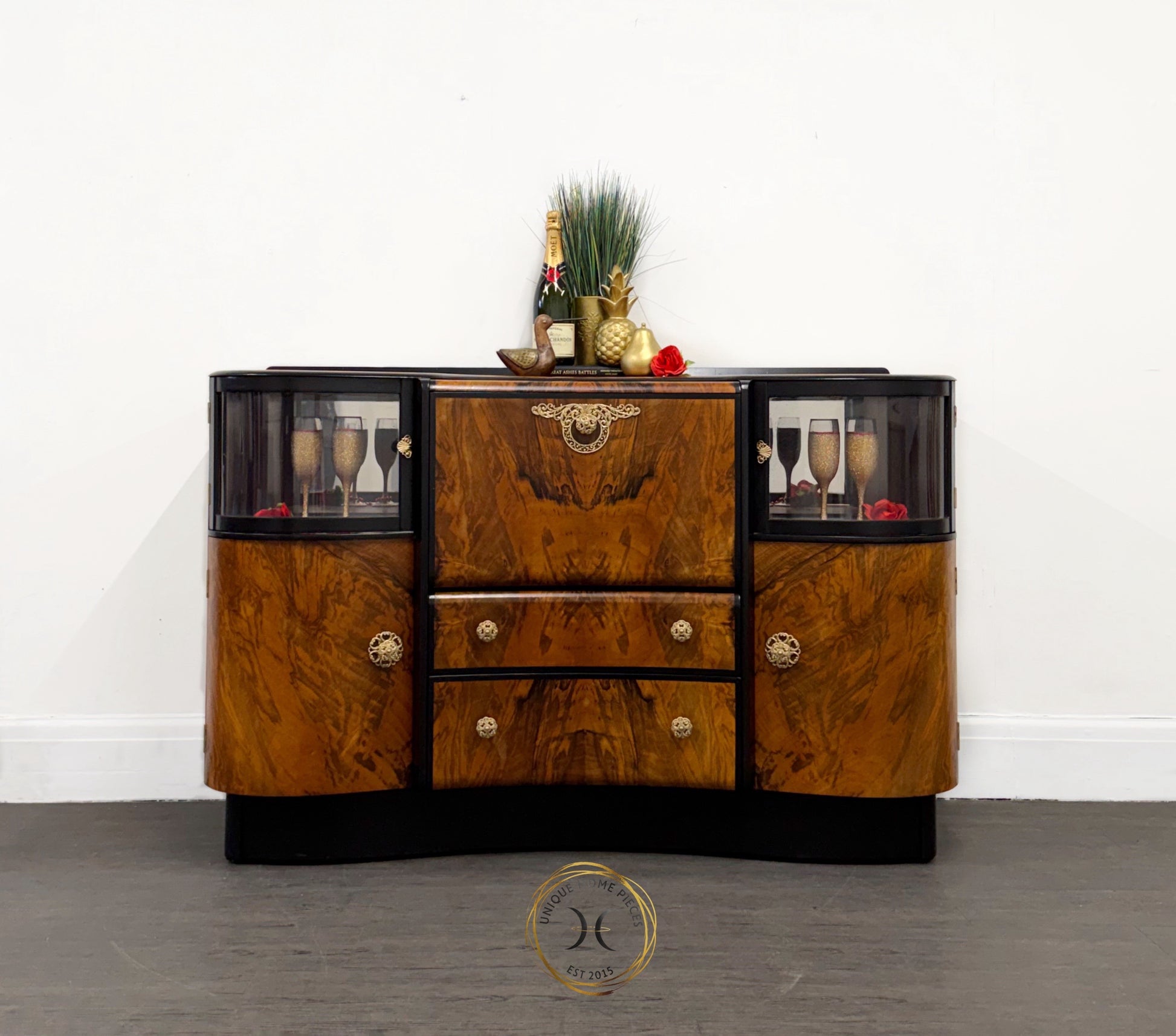 Black Beautility Cocktail Cabinet/Bar/Drinks Cabinet - Unique Home Pieces