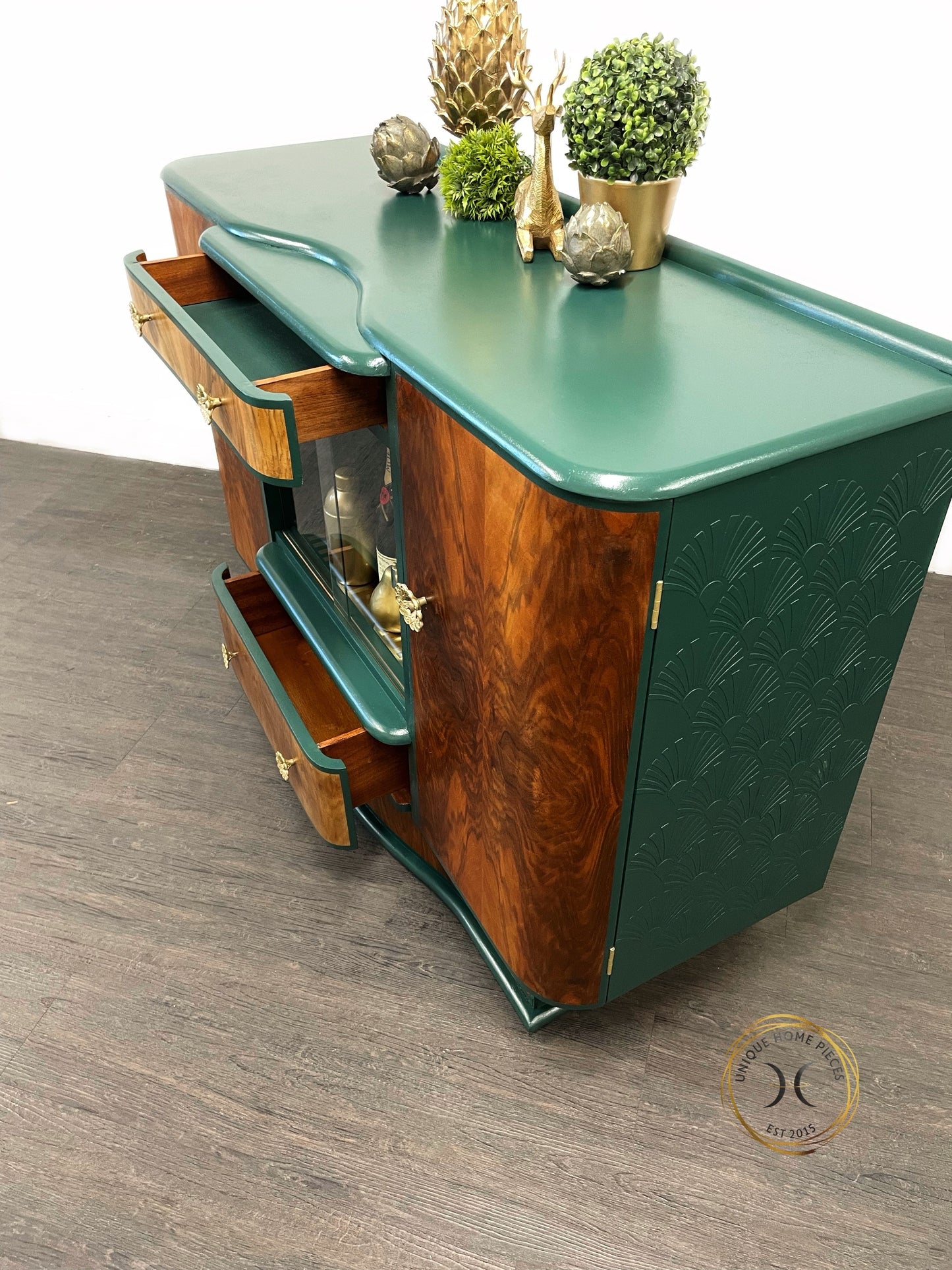 Heron of London Green Walnut Drinks Cabinet/Sideboard