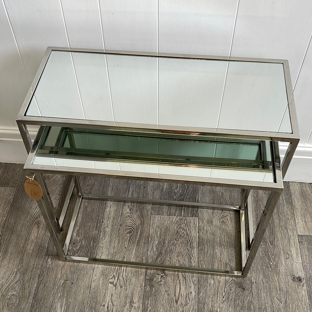 Set of Two Silver Mirrored Glass Side Accent Tables, Nest of Tables